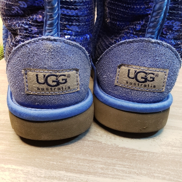 Ugg Australia Blue-Sequined Boots with Sheepskin Lining Women's size 6. - Picture 9 of 16
